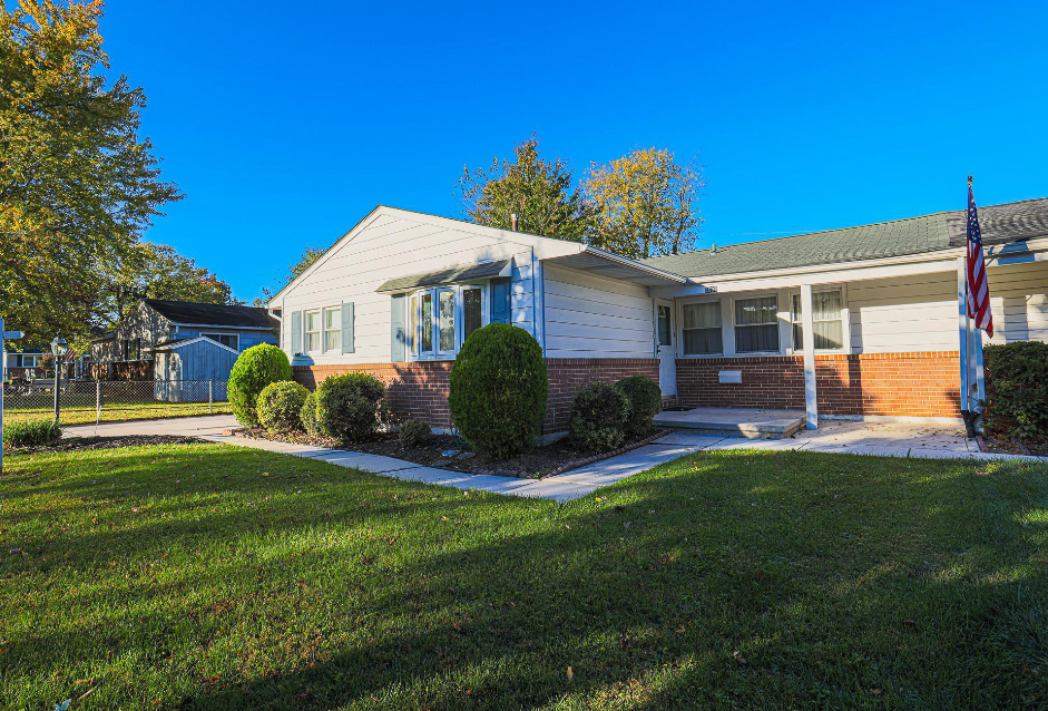 8602 david ave 21234